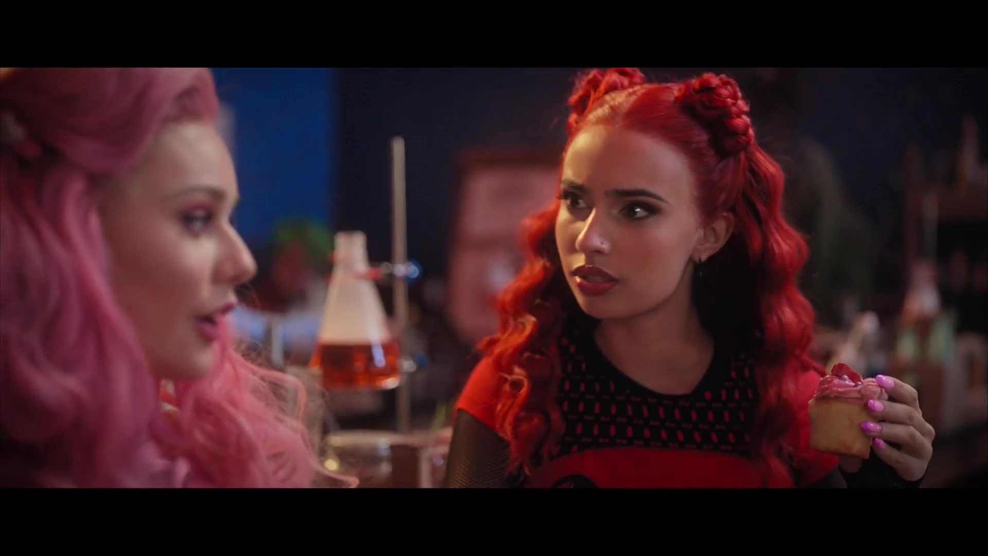 Následníci Vzestup Red 2024 novinka CZ dabing Full HD 1080p Pucci