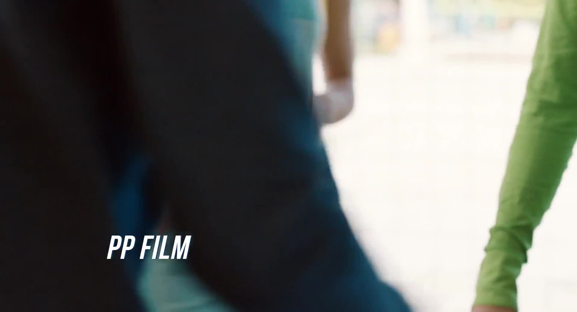 Pres prsty  2019  HD cz