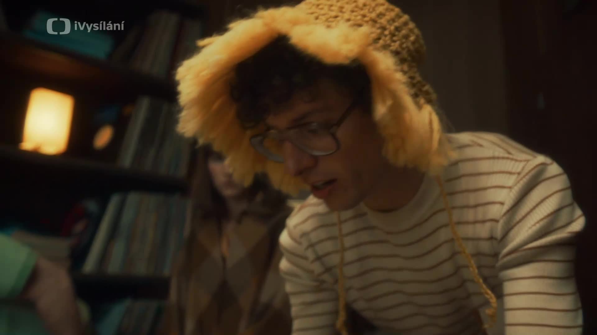 To se vysvětlí, soudruzi! E05 Paní, vy jste vdova!