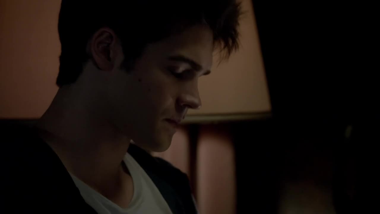 Upíří deníky 4x04 Bratrstvo pěti mp4