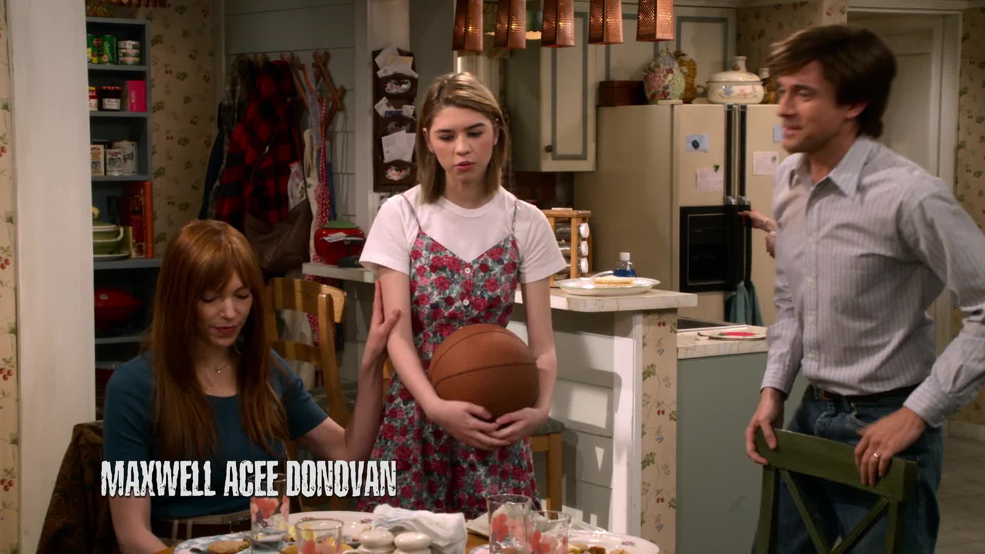 Zlata devadesata S01E01 Zlata devadesata   Uvodni dil CZ dabing