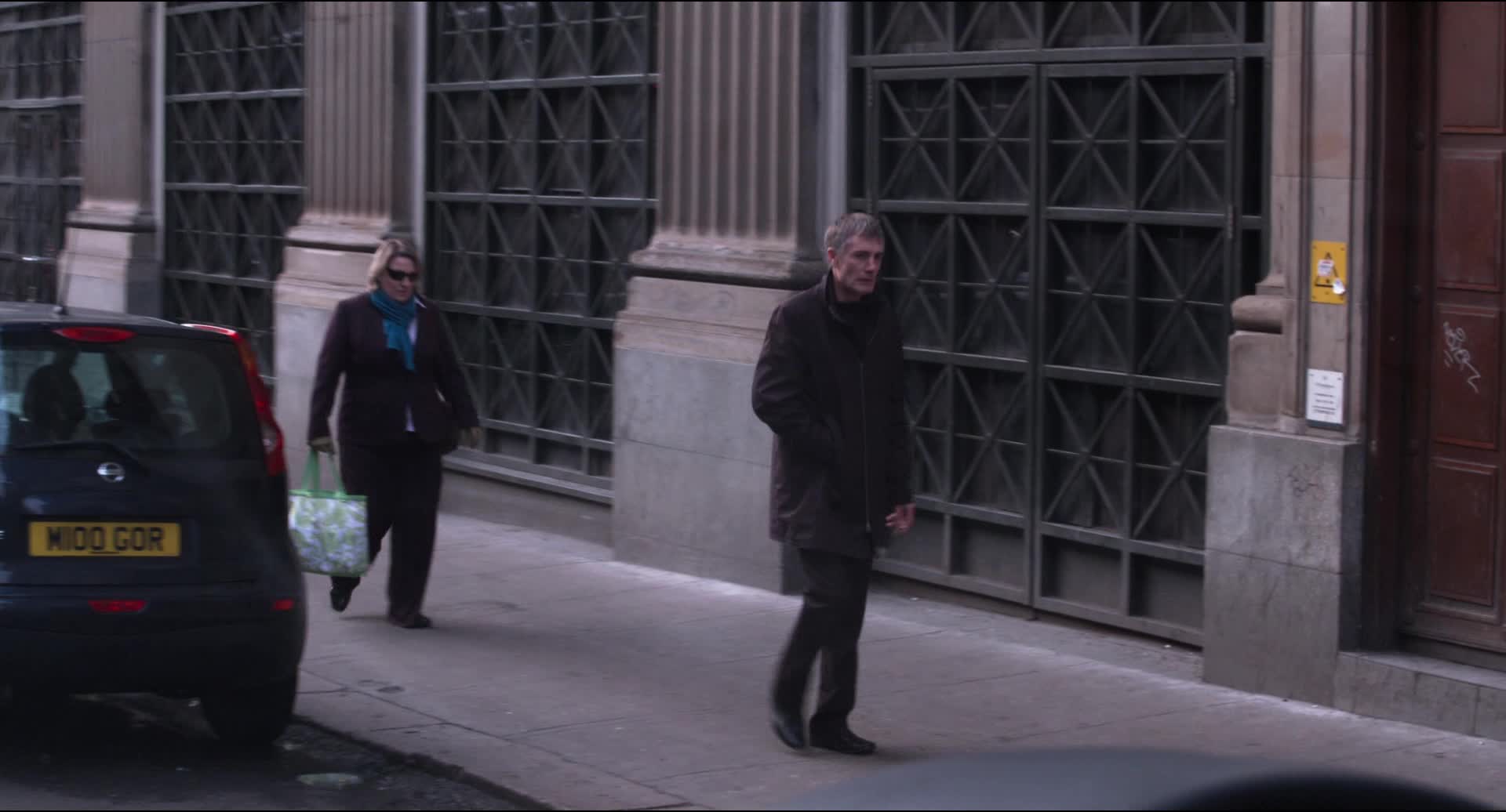 Pod kůží (2013) CZ dabing HD