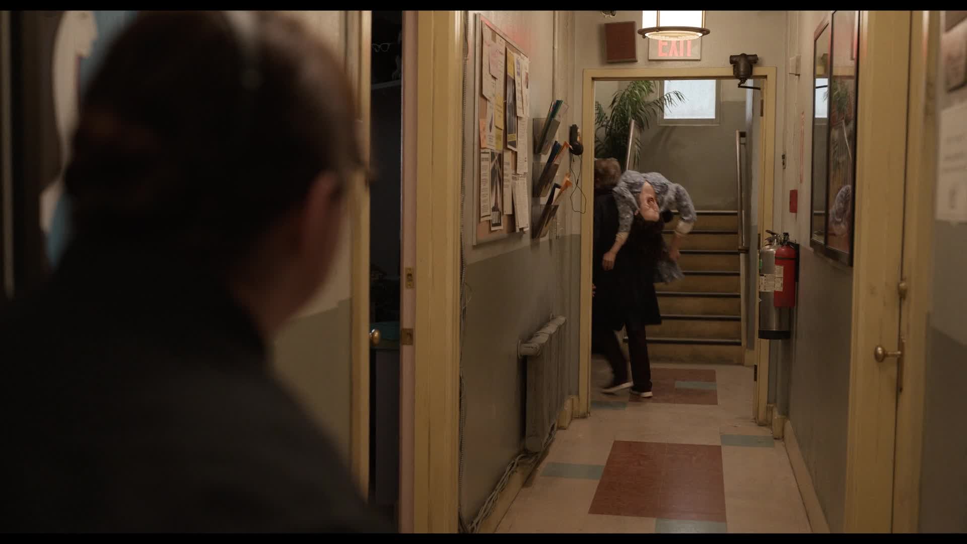 Jen vraždy v budově S03E02 CZ dabing HD 1080p