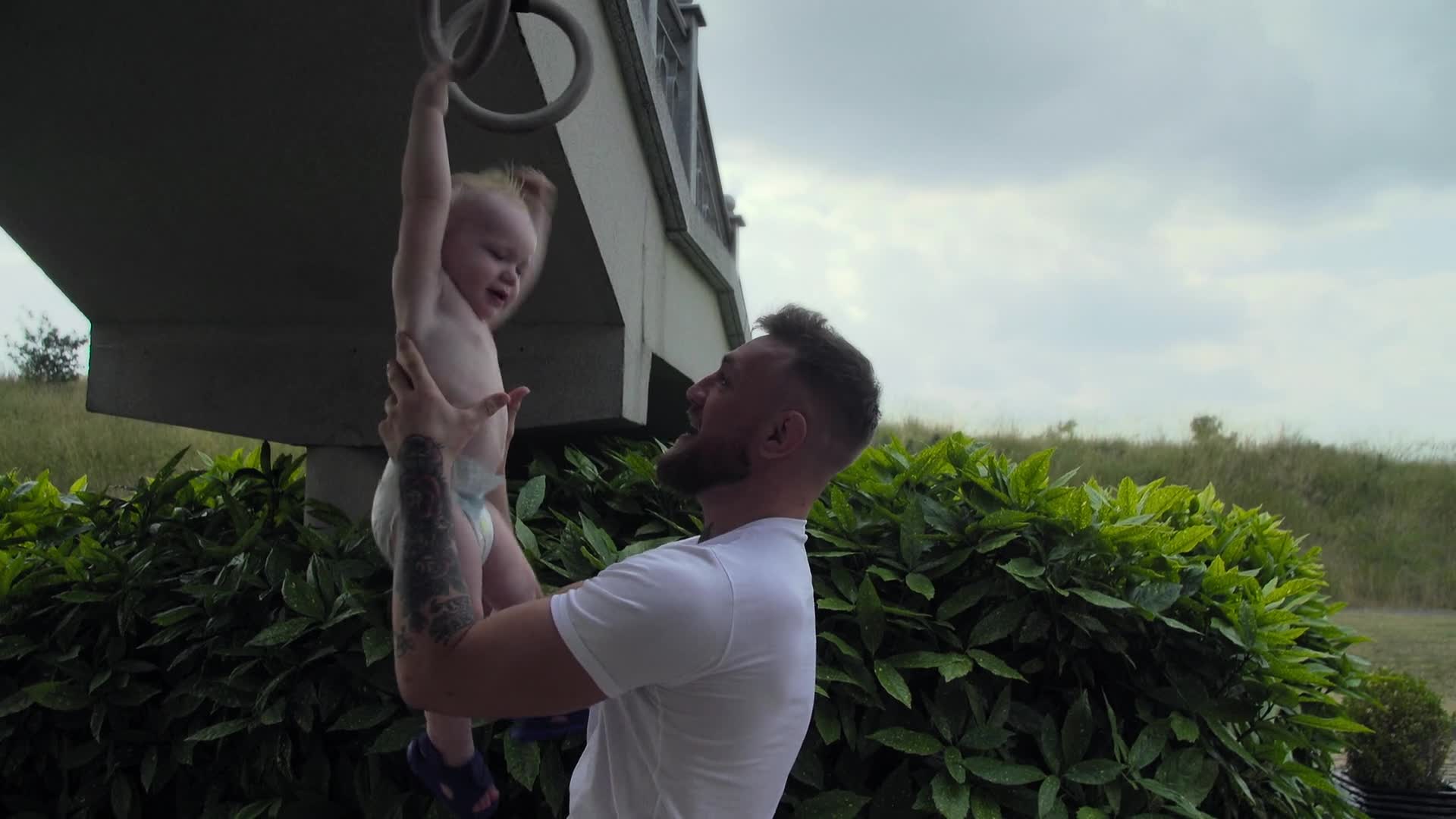 McGREGOR FOREVER S01E01 Zla krev