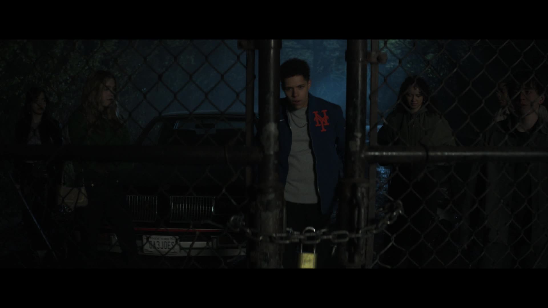 Husí kůže - Zmizení S01E01 2025 CZ dabing HD 1080p