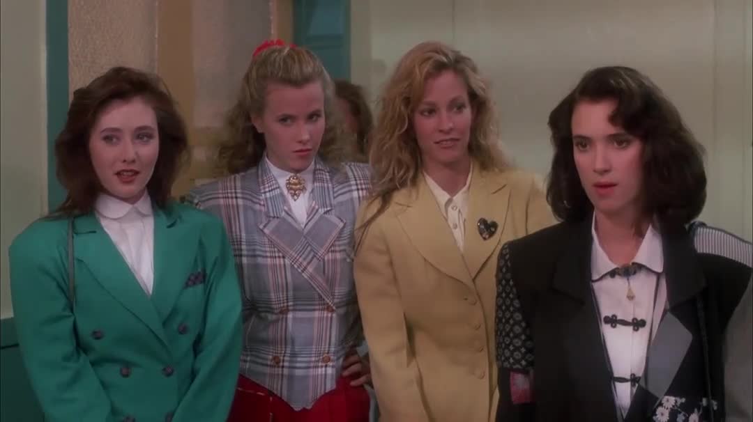 Smrtící přitažlivost (Winona Ryder,Christian Slater,Shannen Doherty 1988 Komedie Drama Krimi Bdrip 1080p ) Cz dabing