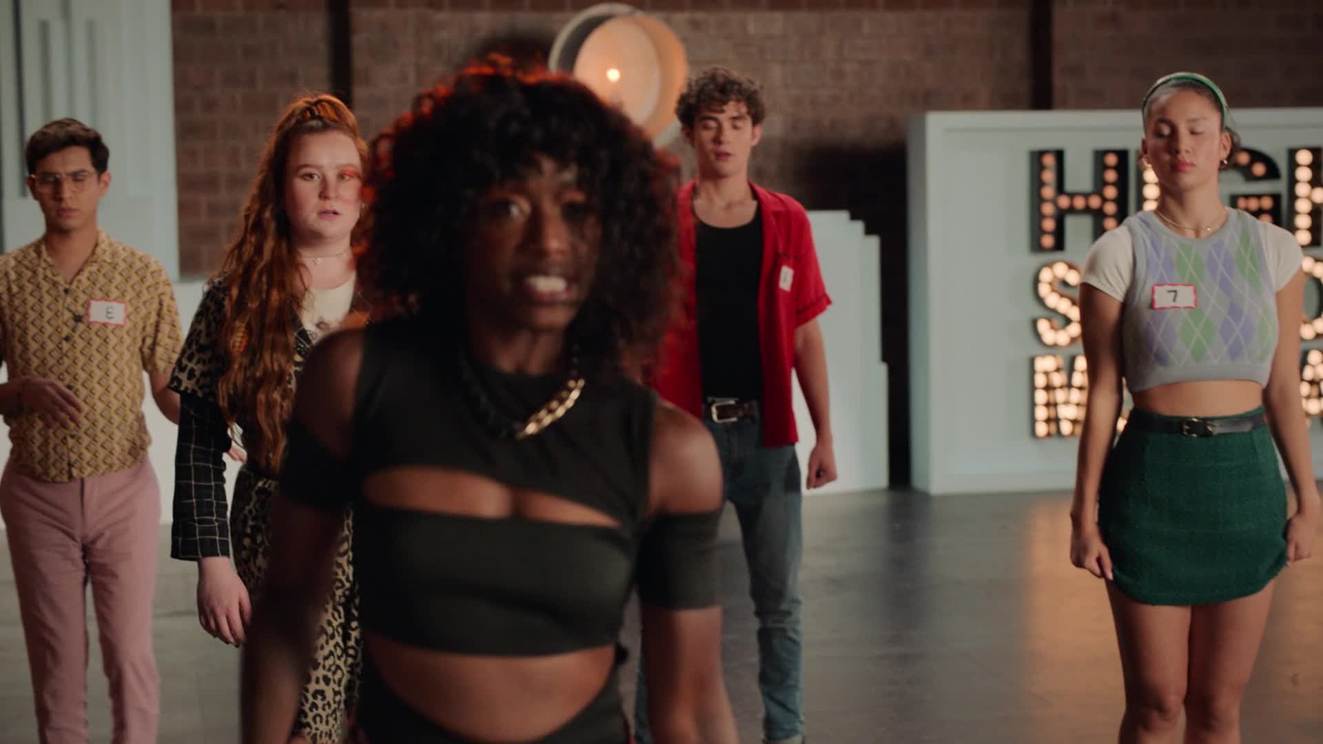 Muzikal ze stredni Serial - High School Musical The Musical The Series S04E02 CZ dabing