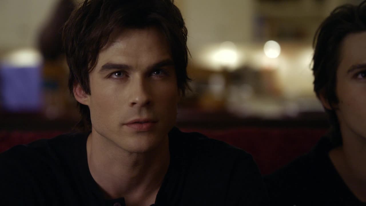 Upíří deníky 1x13 Stará láska nerezaví mkv