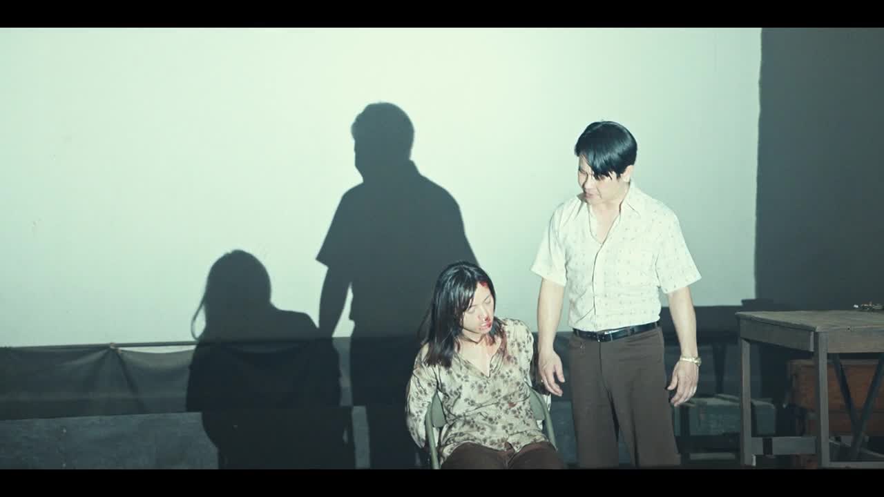 Sympatizant S01E01 2024 Přání smrti CZ dabing