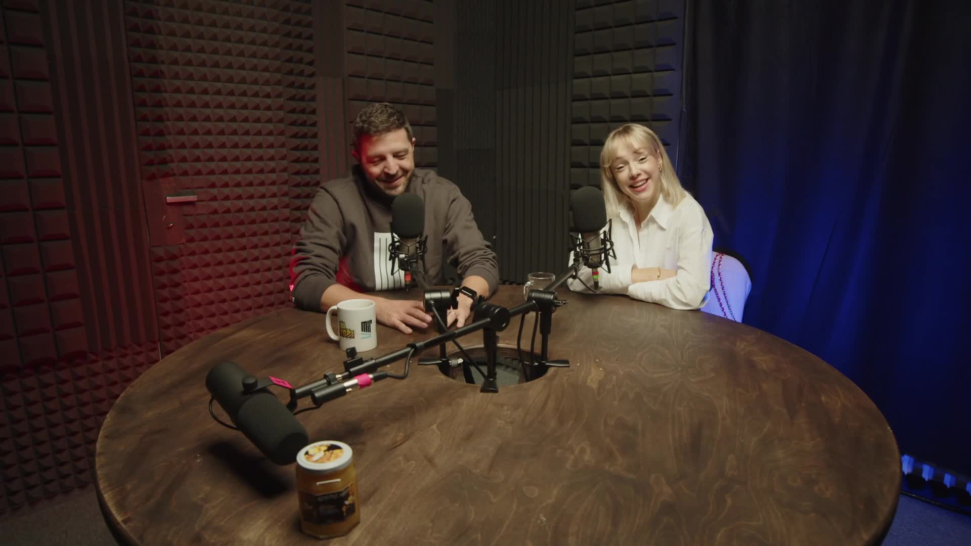MírCast 4 Izabela Vydrová Na DAMU mi pár lidí říkalo, že bych byla skvělá do porna