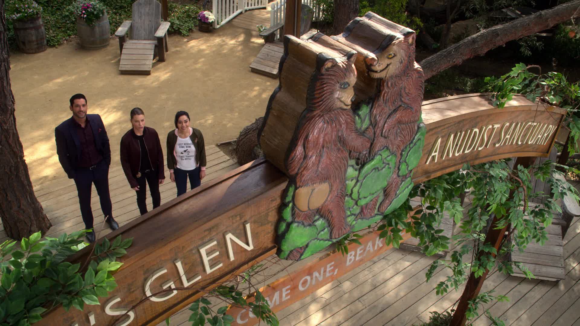 Lucifer S04E06 CZ dabing HD